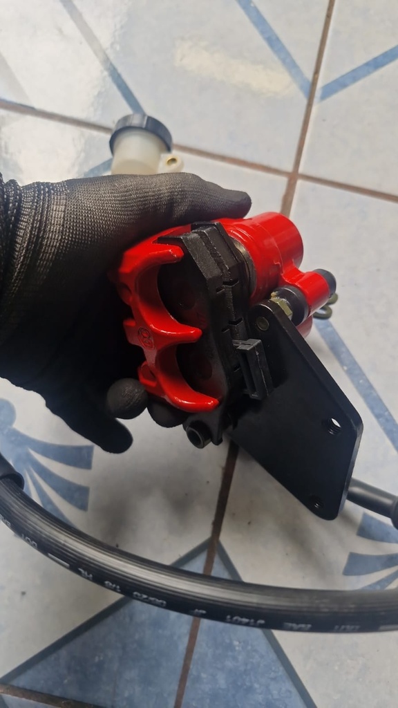 SPITZER 250 - SISTEMA DE FRENO TRASERO COMPLETO ( BOMBA, MORDAZA, MANGUERA)